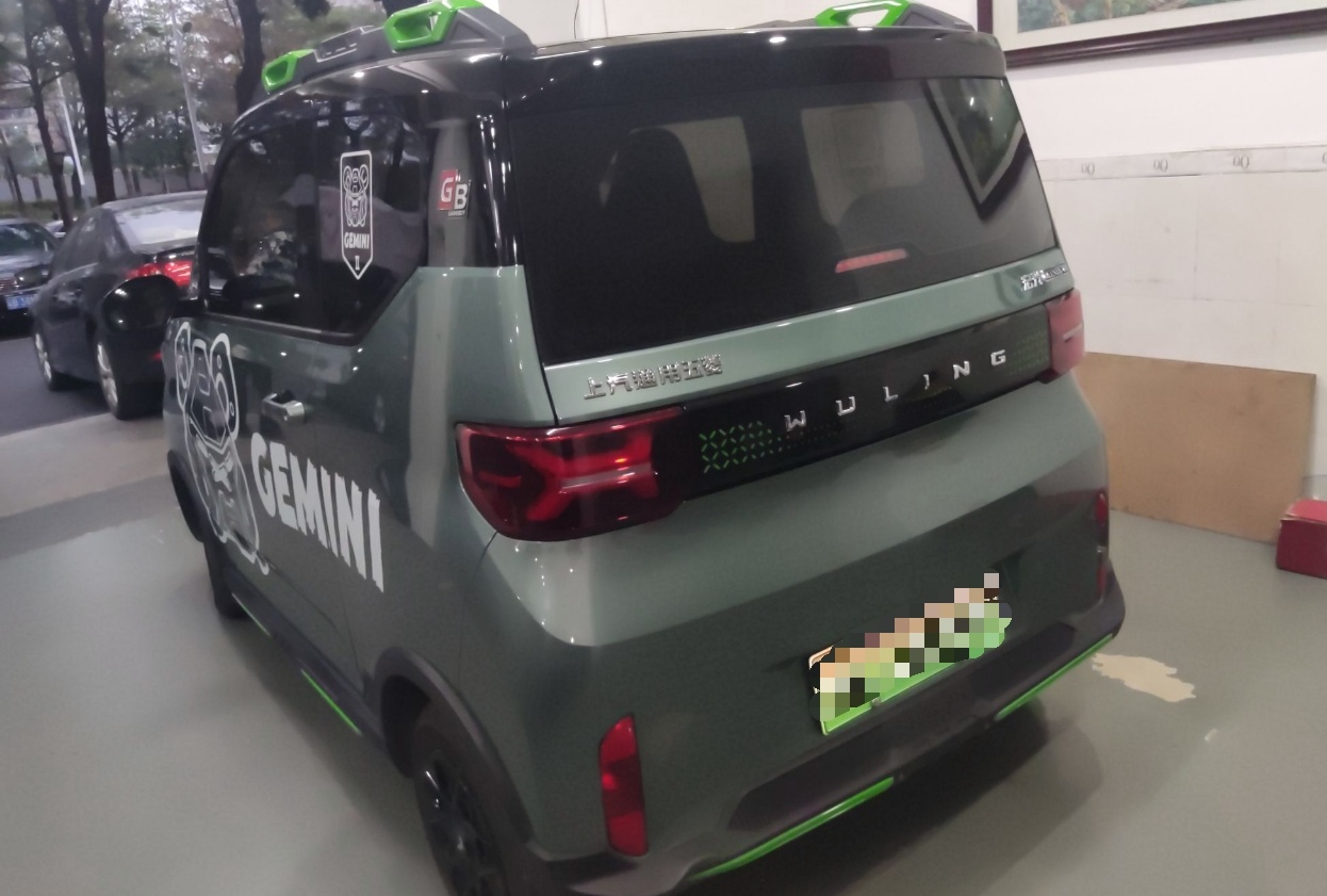 五菱汽车 宏光MINI EV 2022款 GAMEBOY 300km 玩咖款