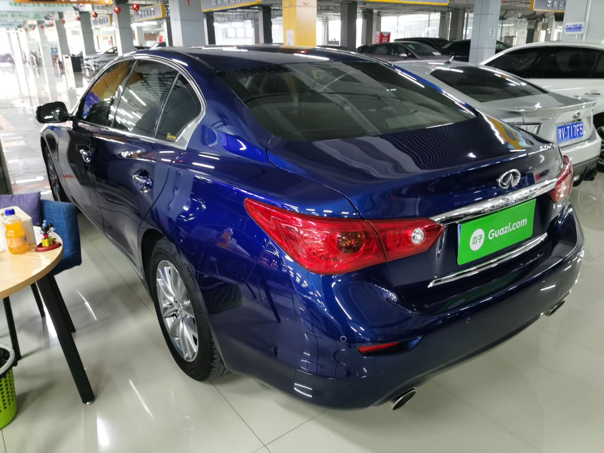 英菲尼迪Q50L 2016款 2.0T 悦享版