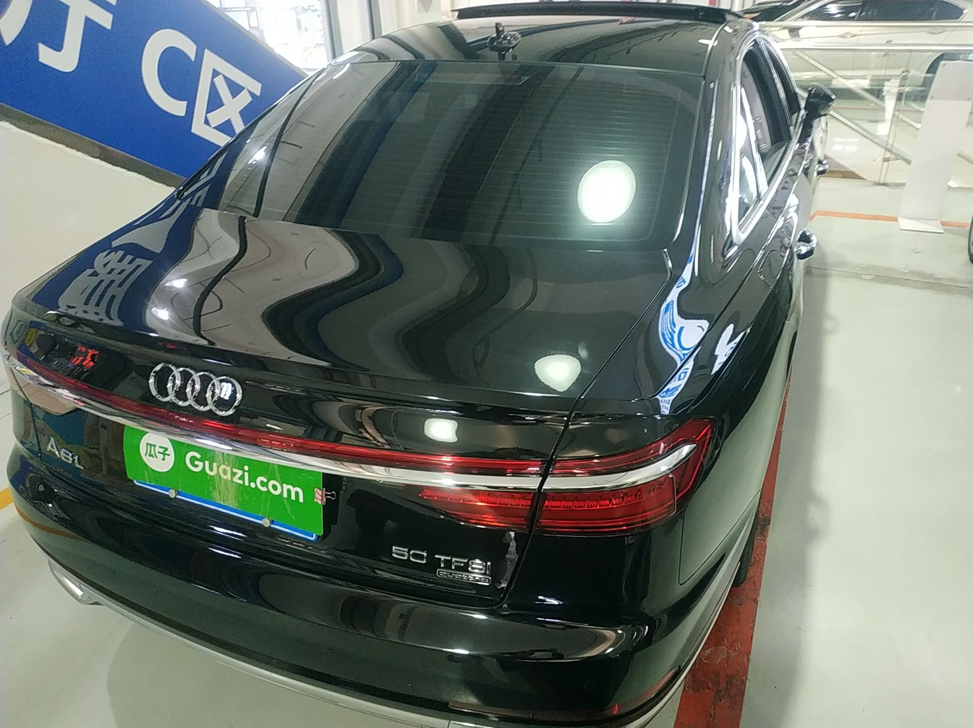 奥迪A8L 2021款 A8L 50 TFSI quattro 豪华型(进口)