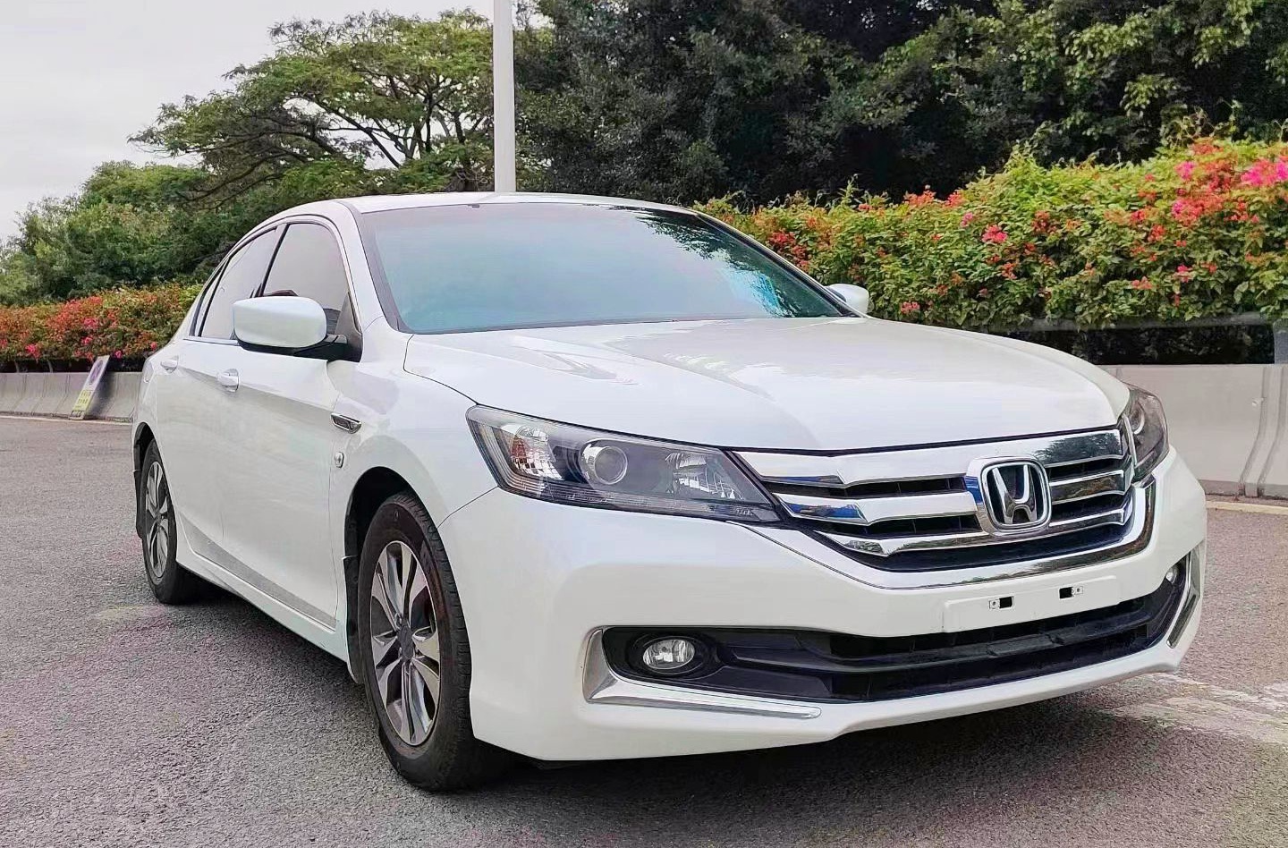 本田 雅阁 2015款 2.0L LX 舒适版