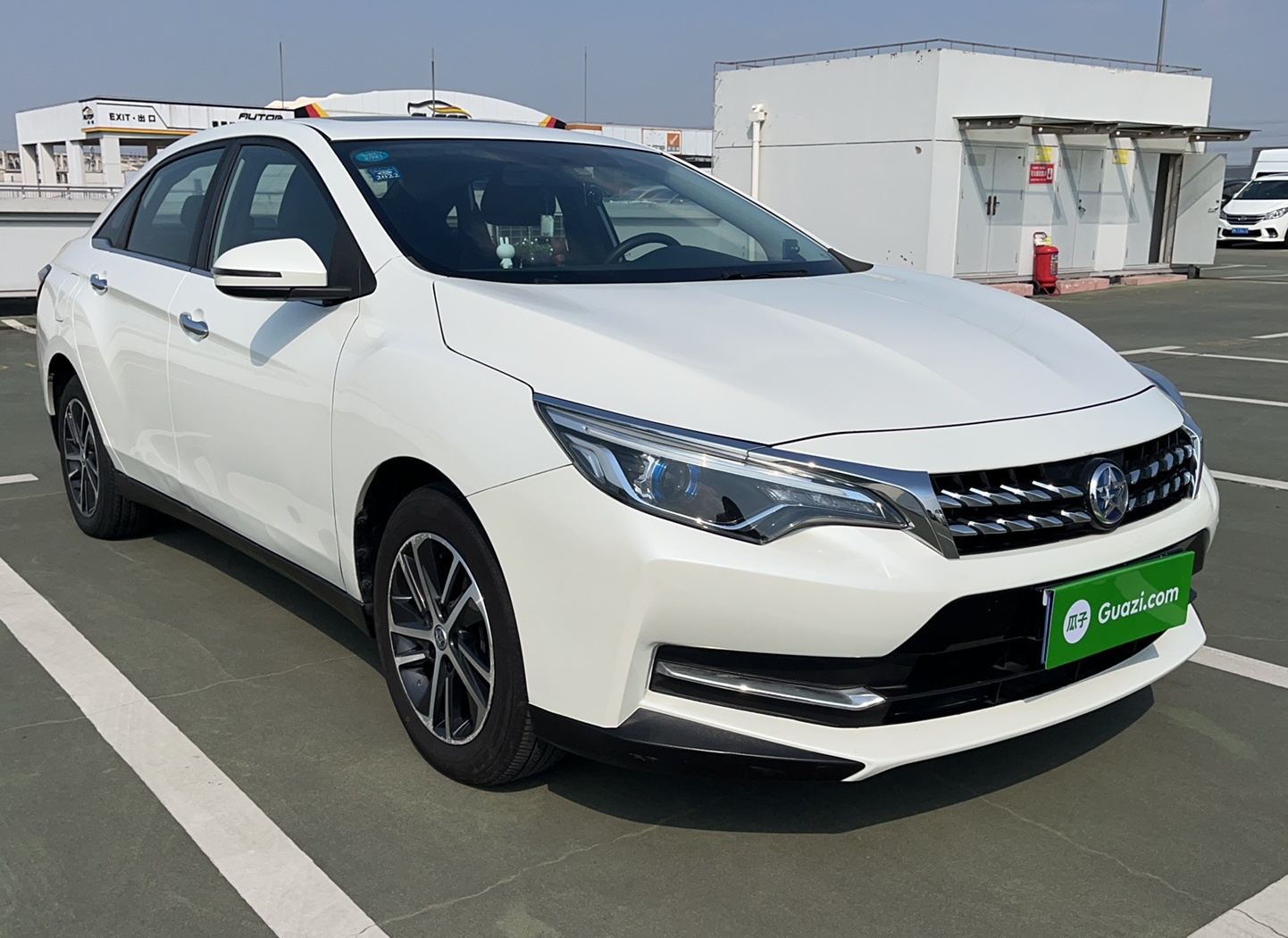 启辰D60 2018款 1.6L CVT智联精英版