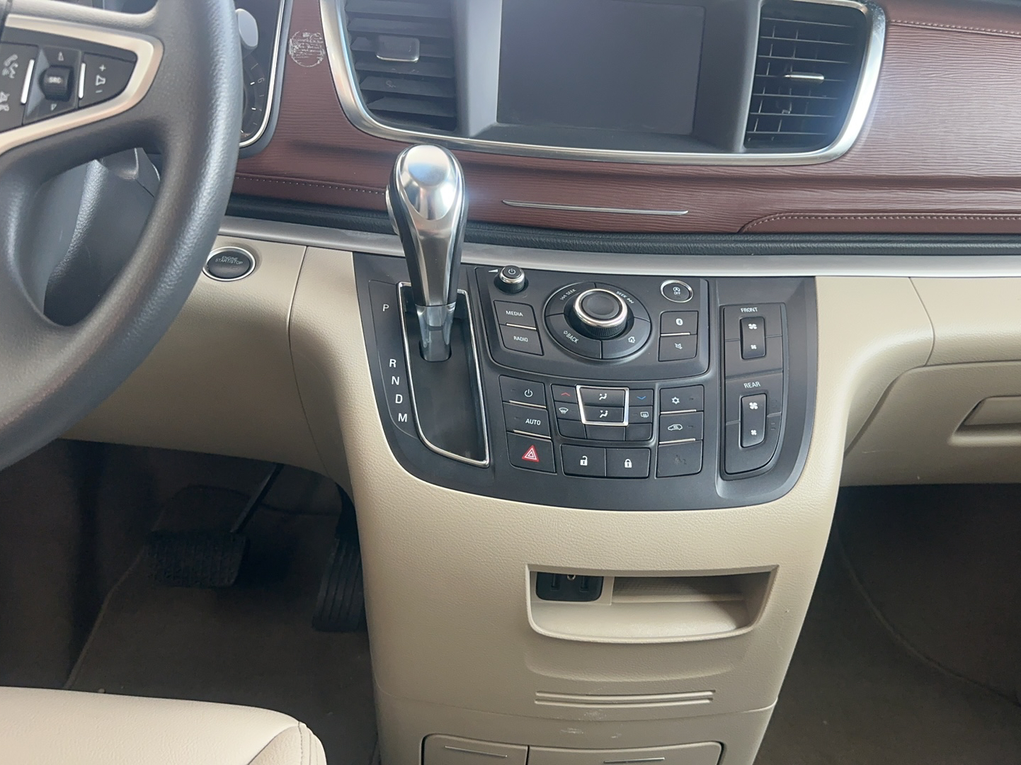 别克GL8 2018款 28T 舒适型 国VI