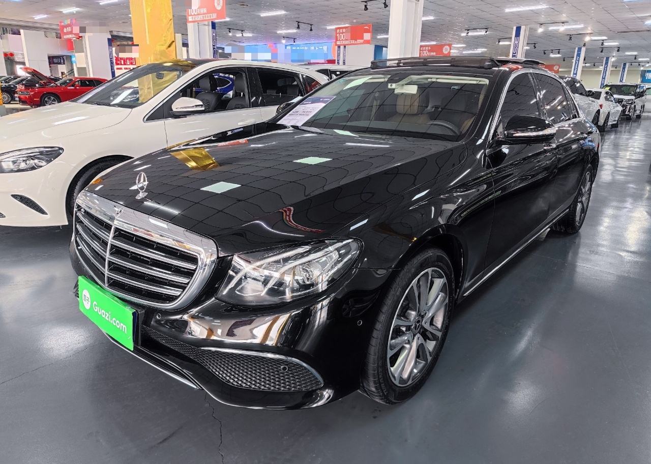 奔驰E级 2020款 E 260 L