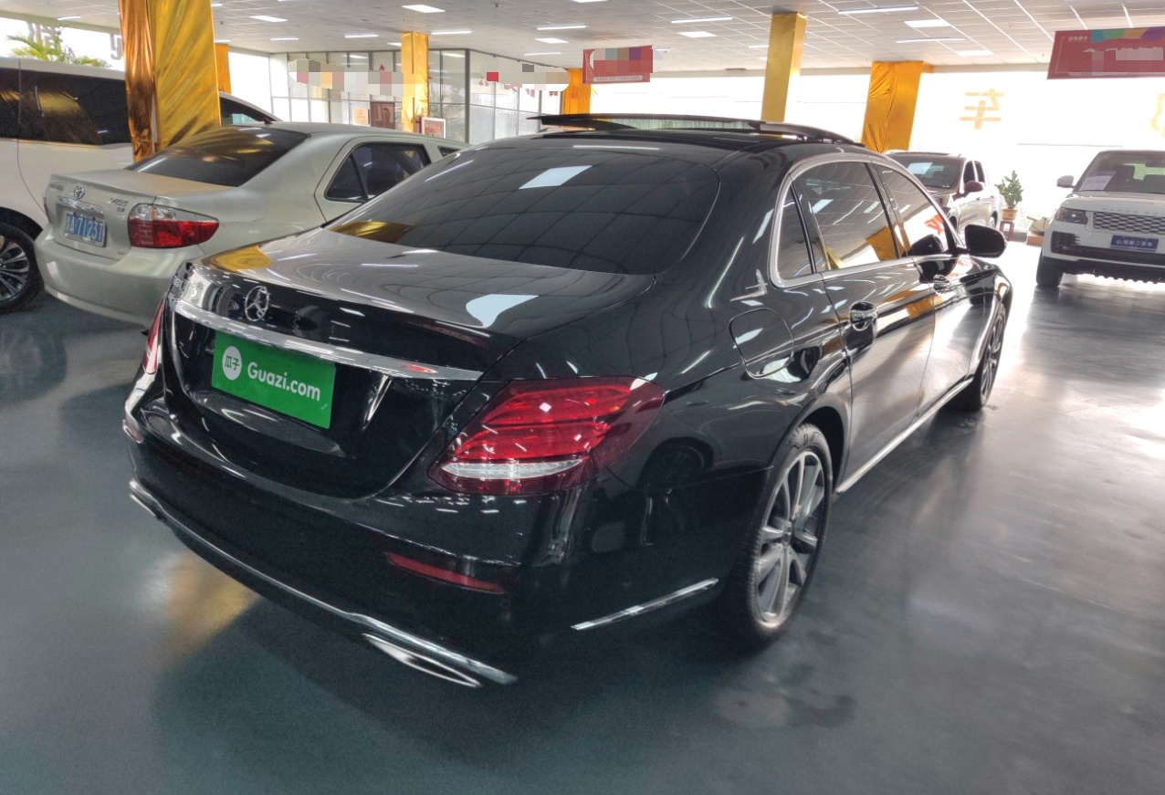 奔驰E级 2020款 E 260 L