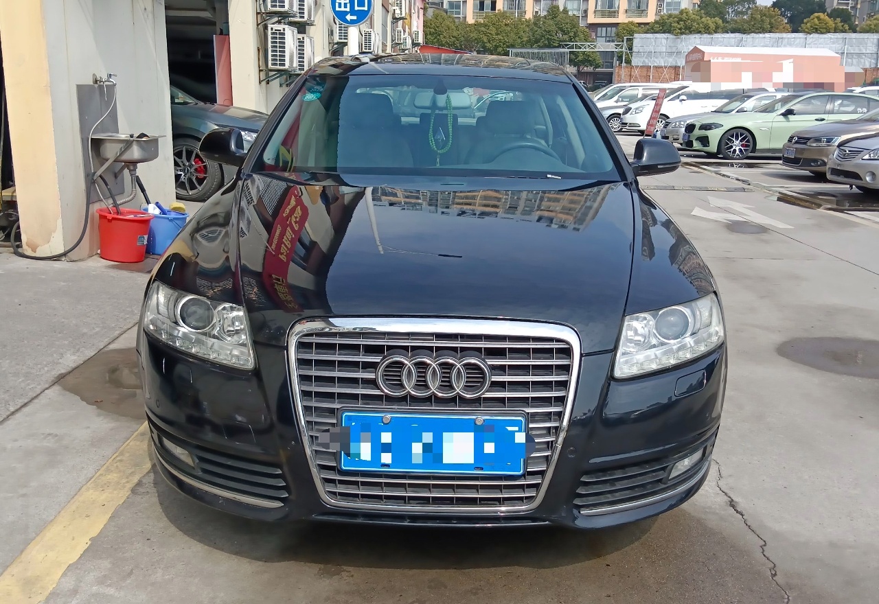 奥迪A6L 2011款 2.0 TFSI 自动标准型