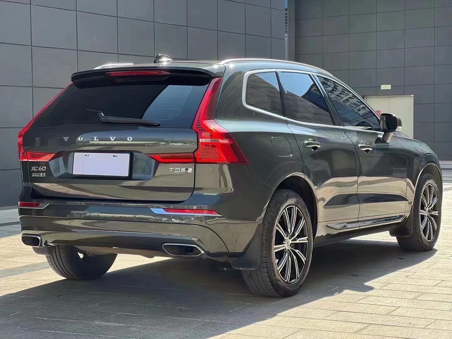 沃尔沃XC60 2020款 T5 四驱智远豪华版