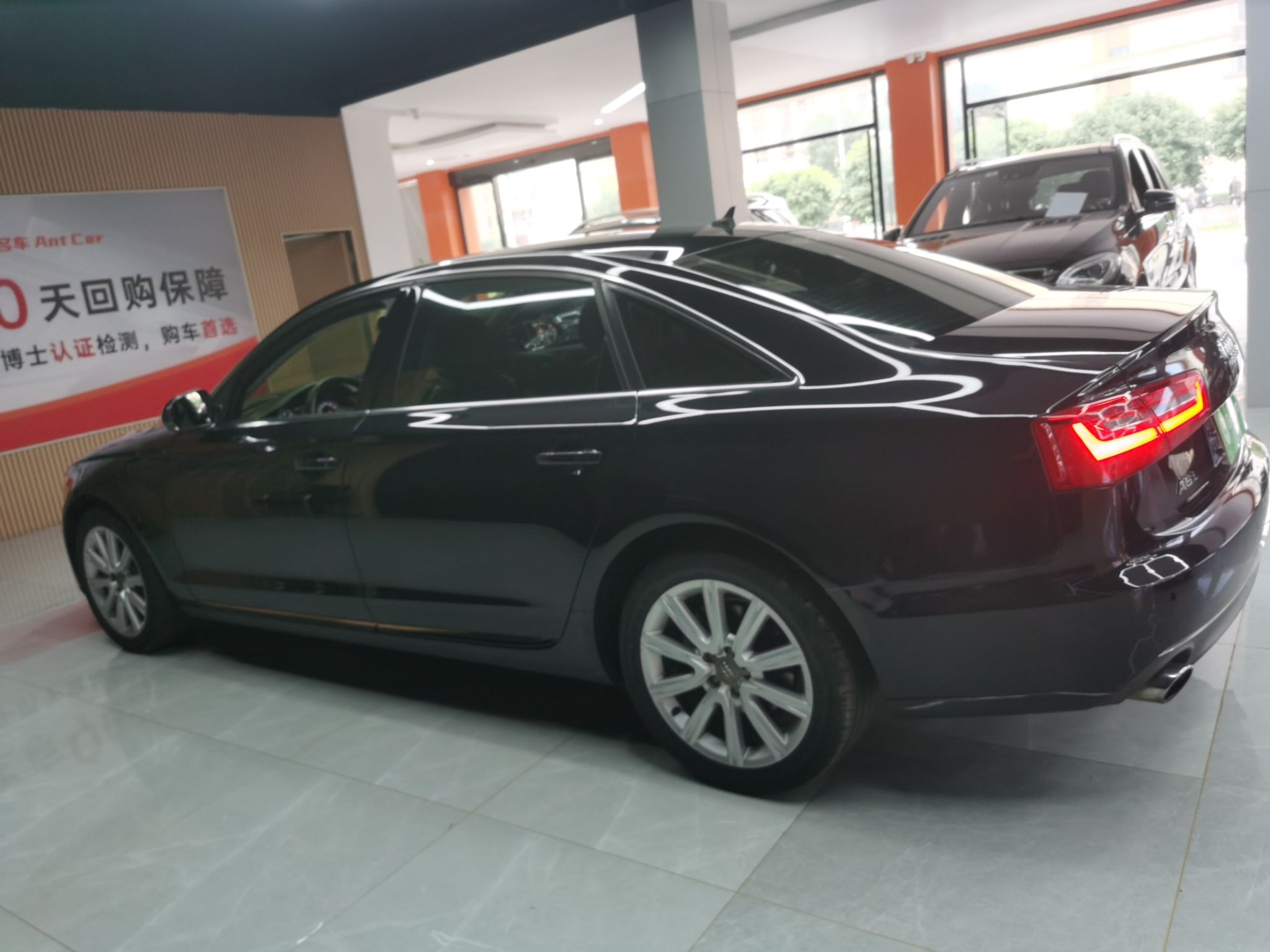 奥迪A6L 2015款 35 FSI quattro 技术型