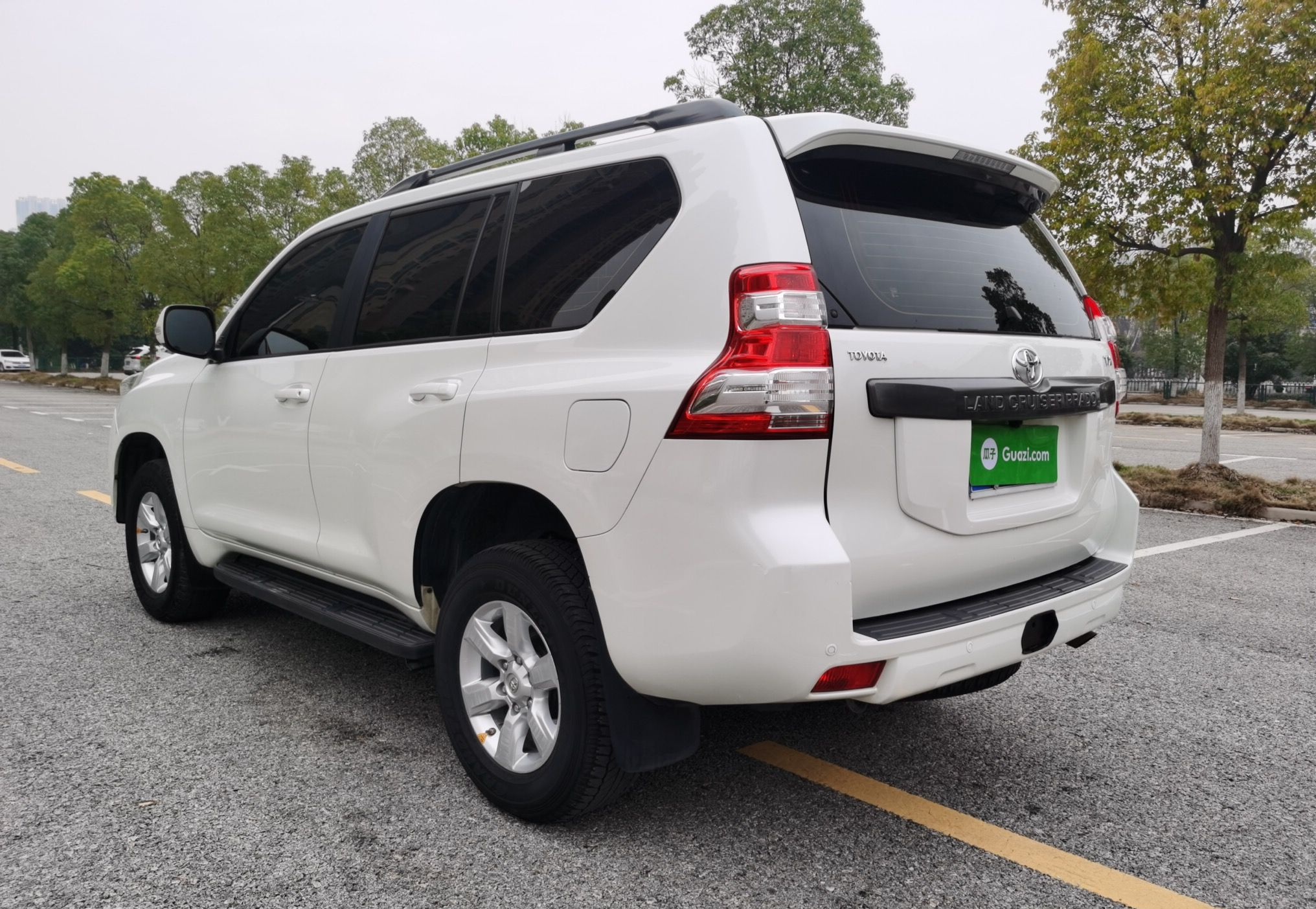 丰田 普拉多 2016款 2.7L 自动标准版