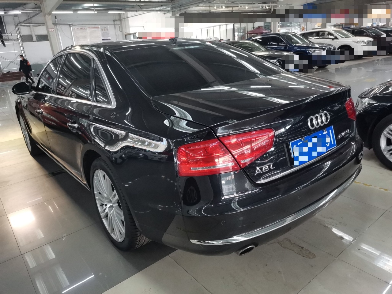 奥迪A8 2013款 A8L 45 TFSI quattro舒适型(进口)