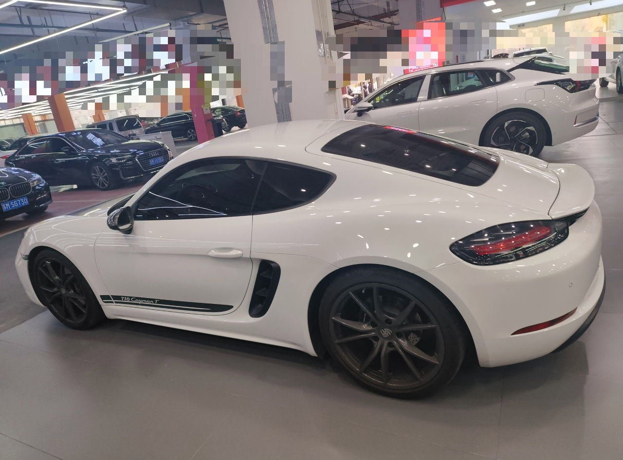 保时捷718 2019款 Cayman T