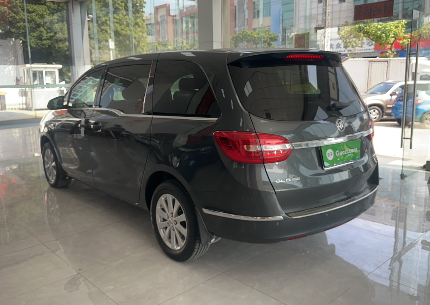 别克GL8 2018款 28T 舒适型 国VI