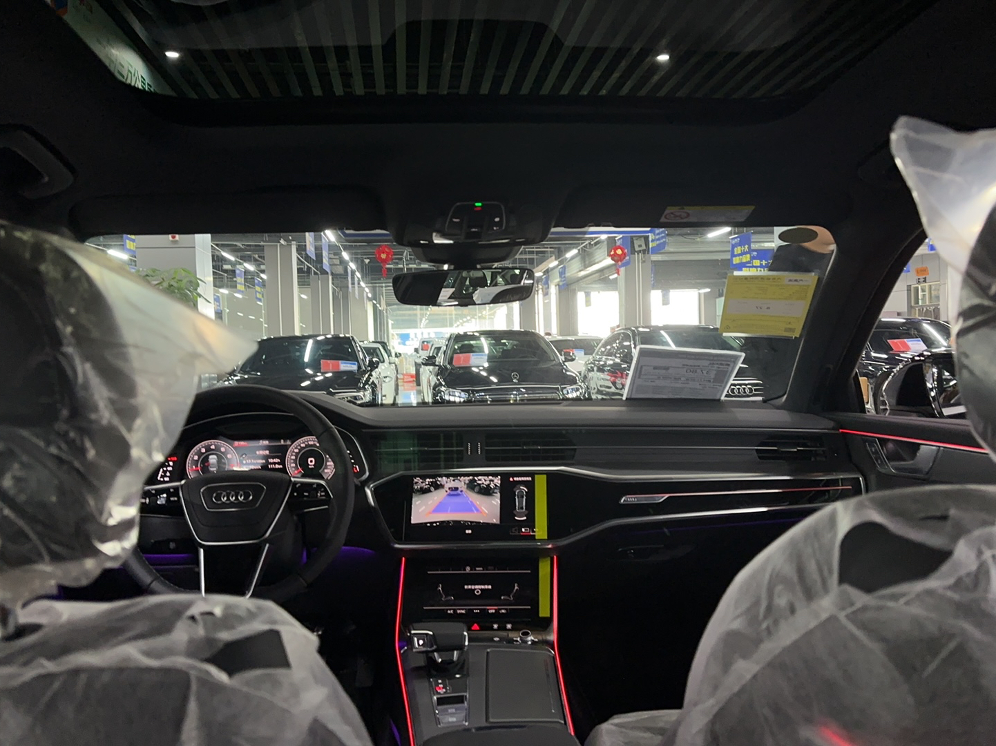 奥迪A6L 2023款 40 TFSI 豪华动感型