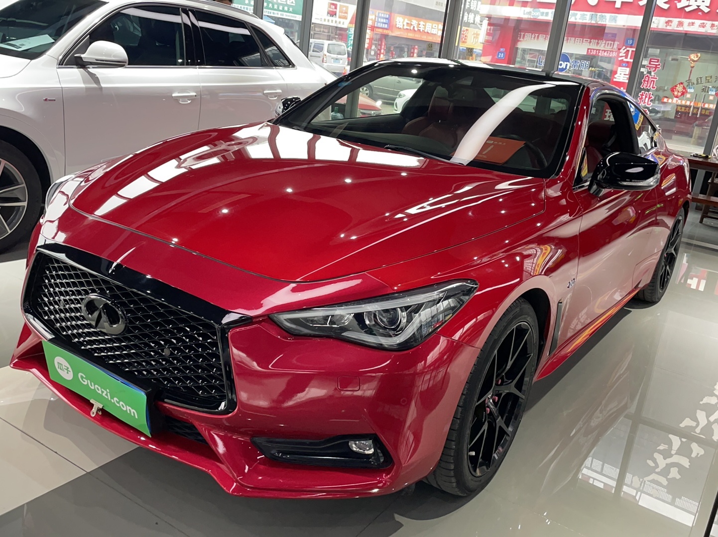 英菲尼迪Q60 2019款 S 2.0T 豪华运动版(进口)