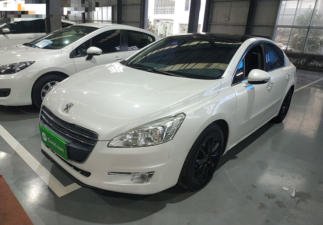 标致508 2012款 2.0L 自动天窗经典版