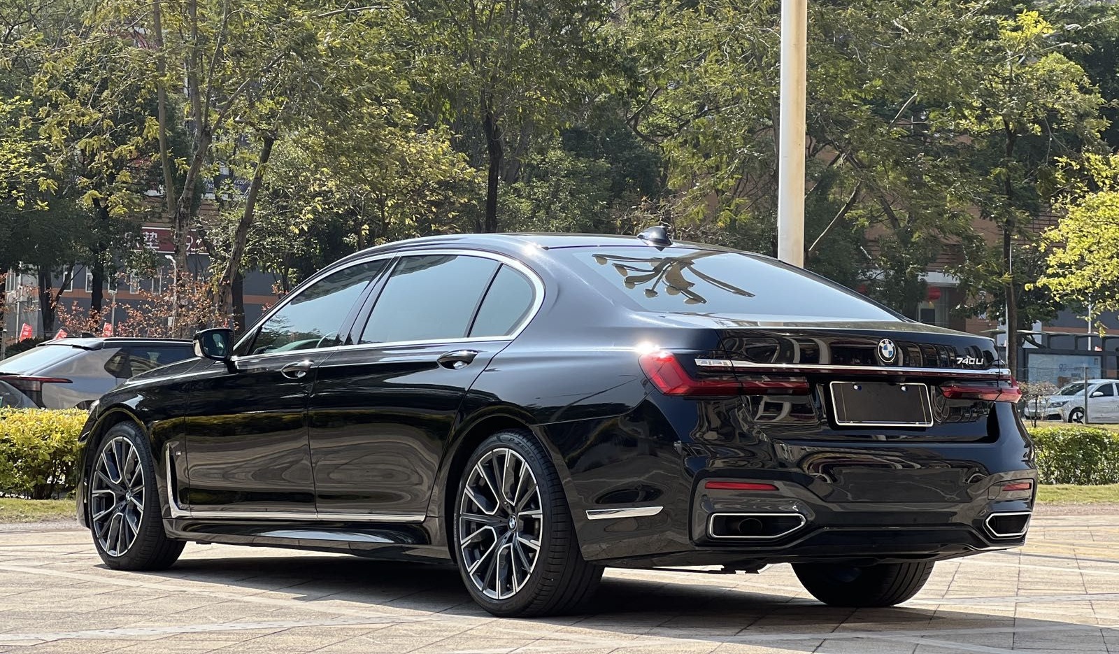 宝马7系 2021款 740Li 领先型 M运动套装(进口)