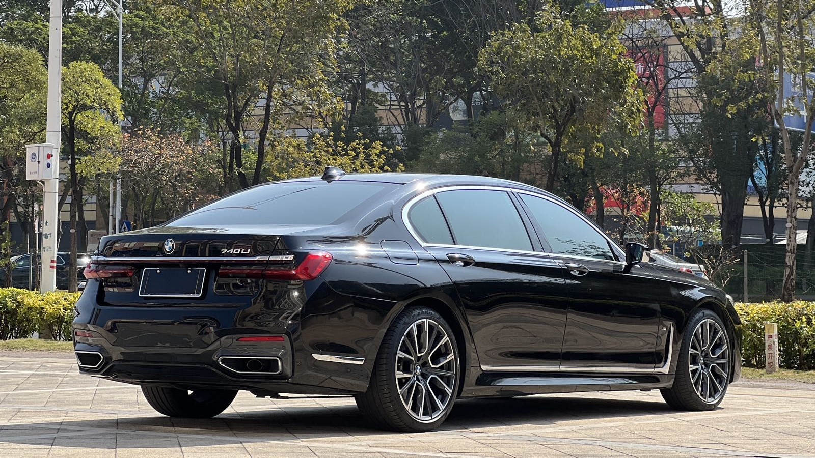 宝马7系 2021款 740Li 领先型 M运动套装(进口)