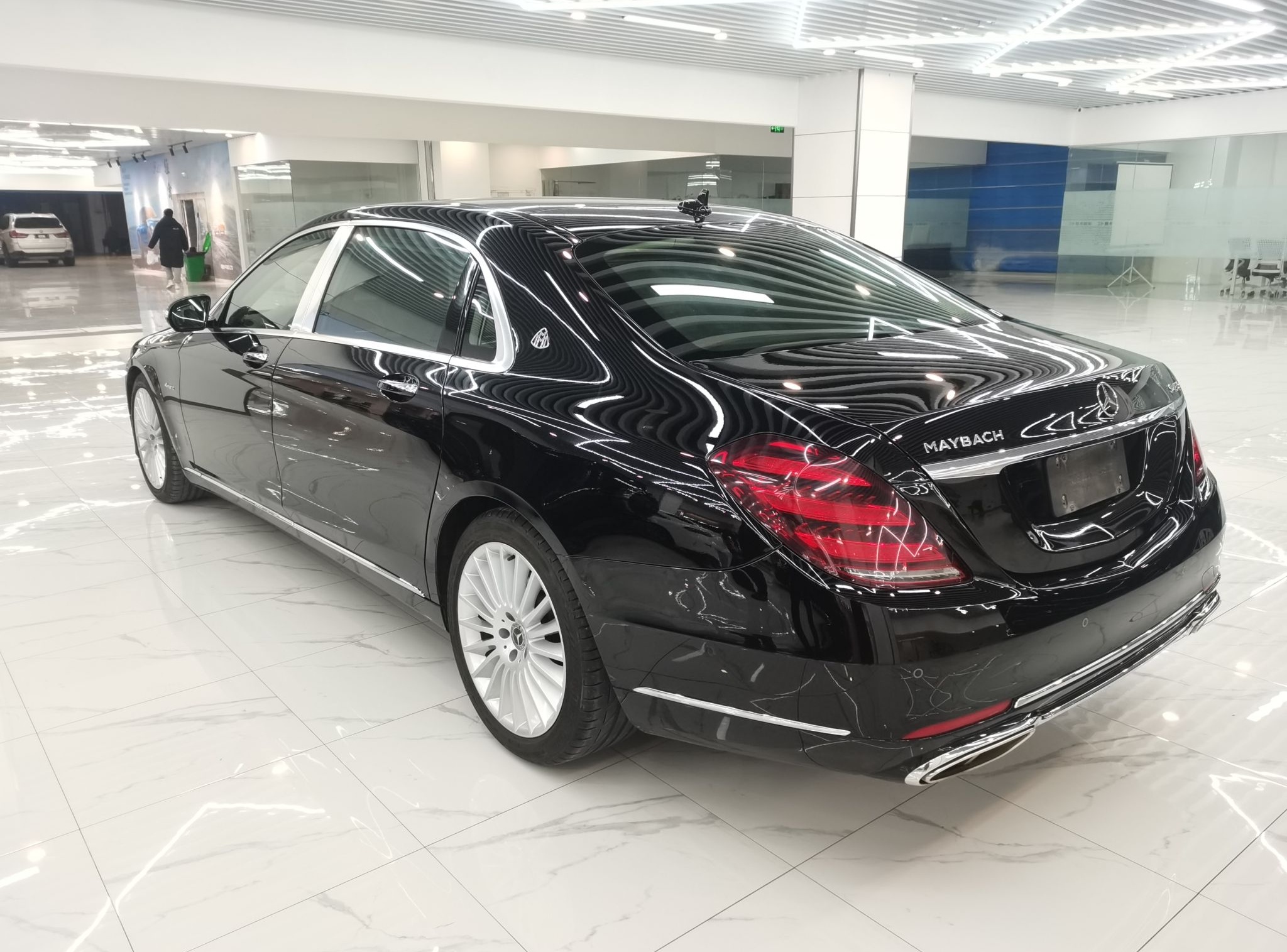 奔驰 迈巴赫S级 2018款 S 450 4MATIC