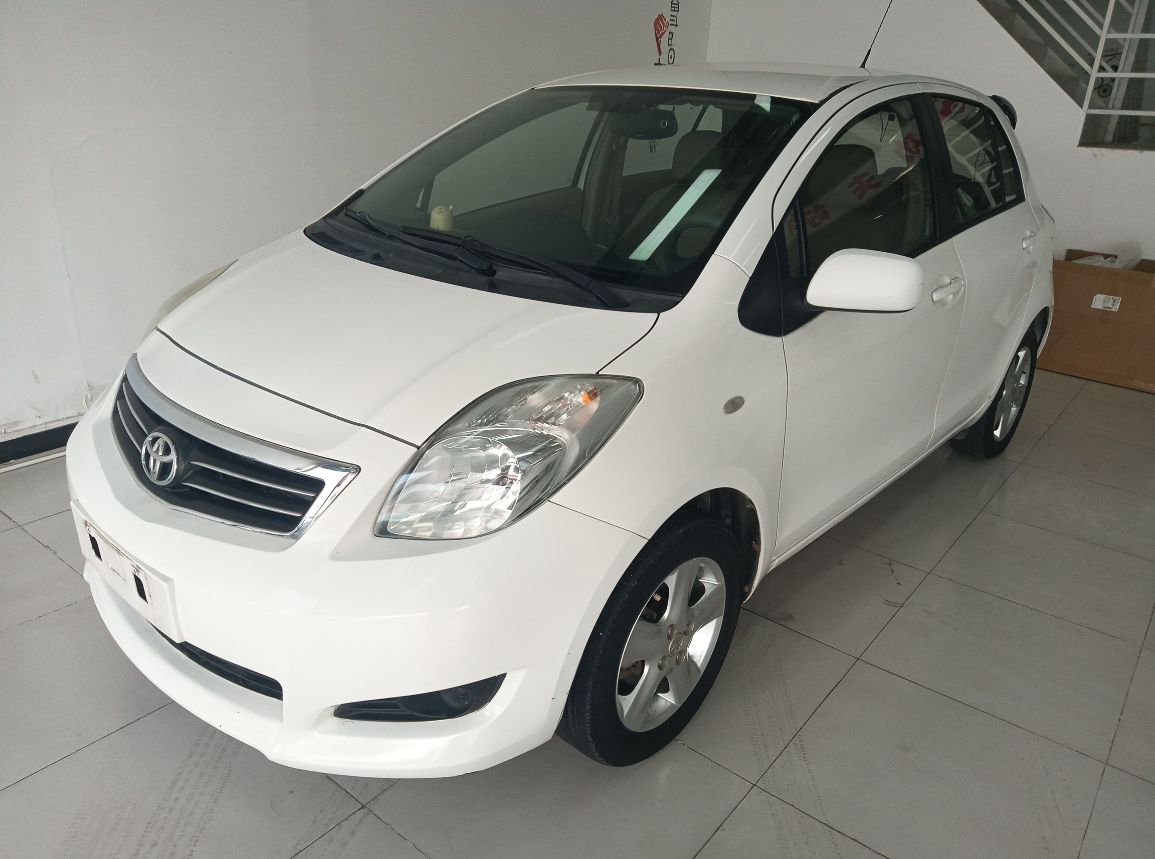 丰田 雅力士 2011款 1.6E 自动魅动版