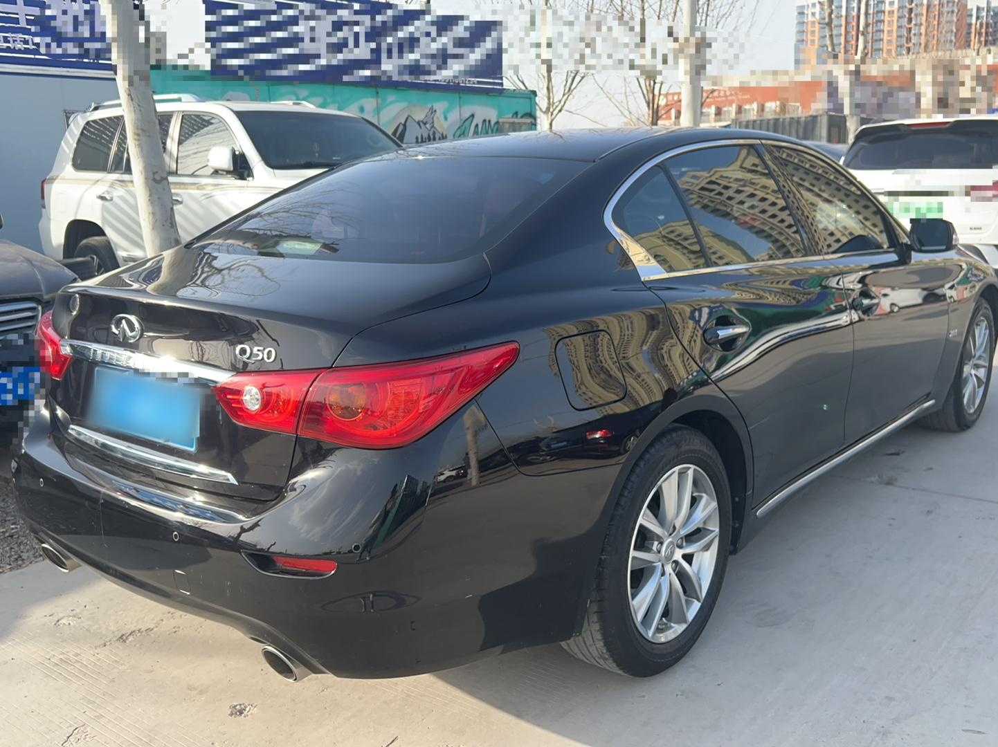 英菲尼迪Q50L 2016款 2.0T 舒适版