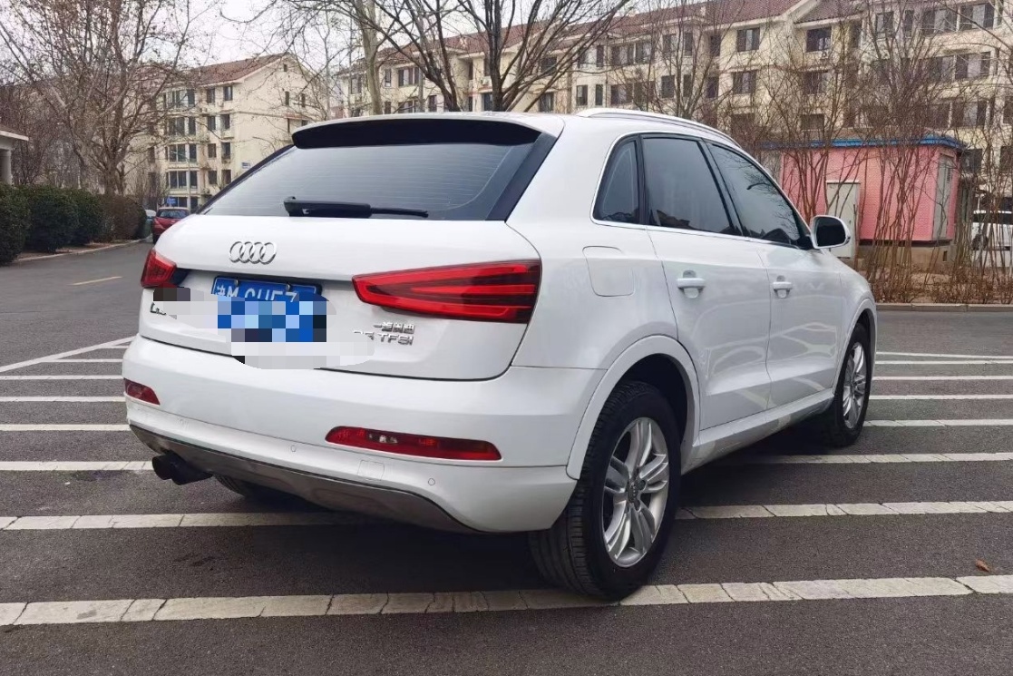 奥迪Q3 2013款 35 TFSI 舒适型