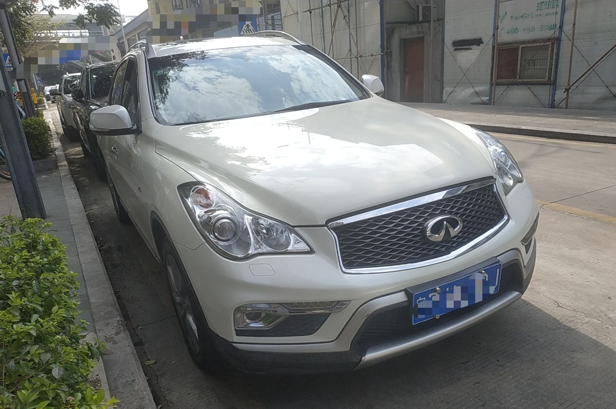 英菲尼迪QX50 2015款 2.5L 悦享版