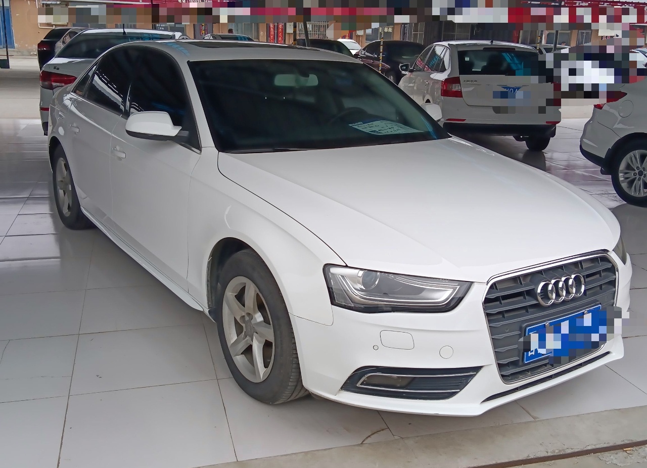 奥迪A4L 2013款 35 TFSI 自动标准型