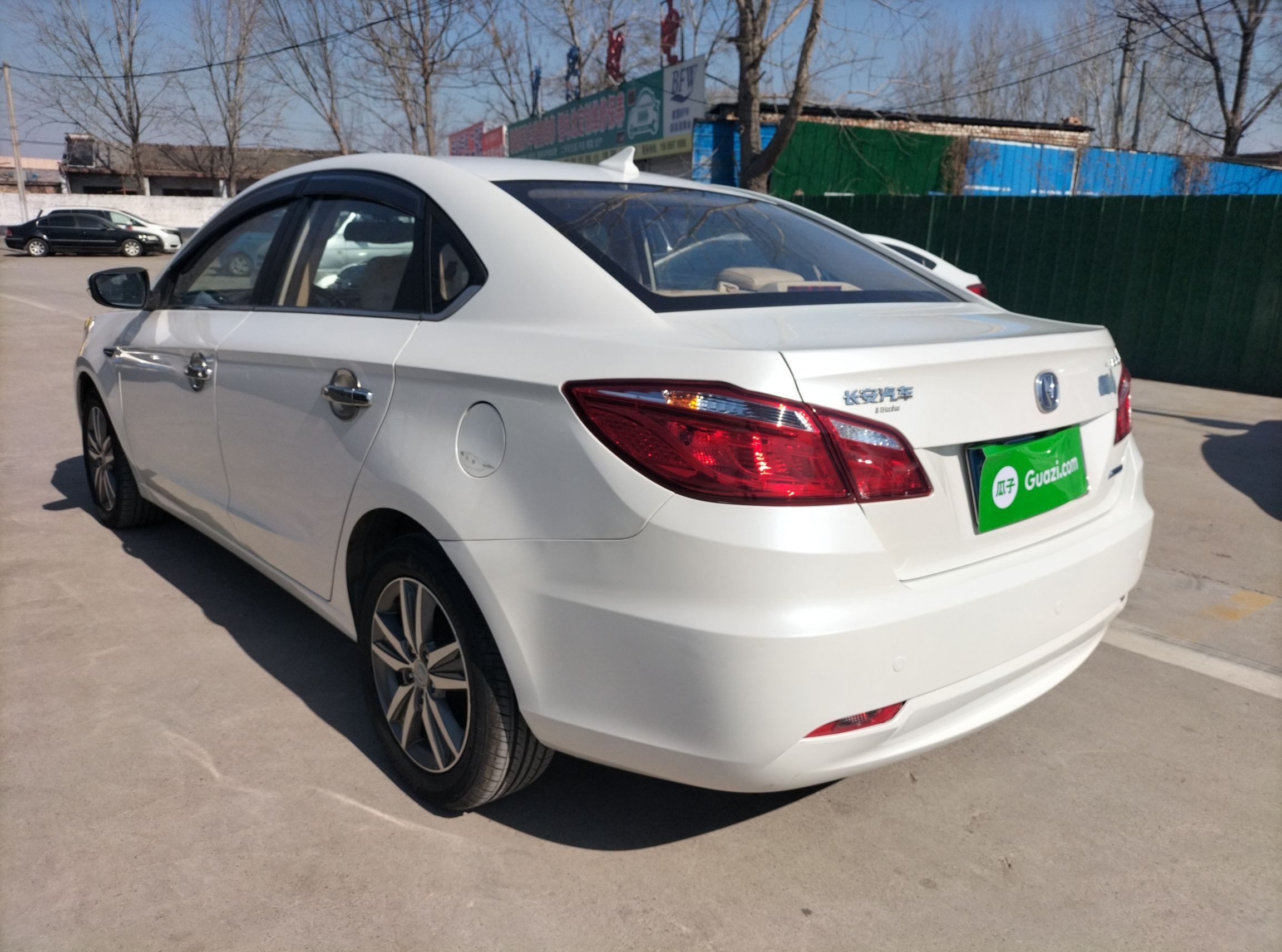 长安 逸动 2015款 1.6L 手动豪华型 国V