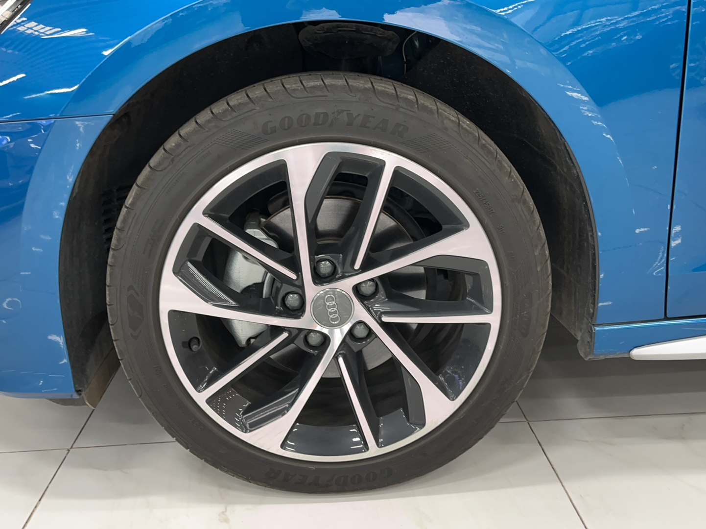 奥迪A3 2021款 A3L Limousine 35 TFSI 进取运动型