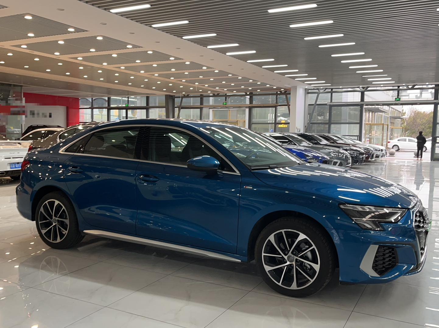 奥迪A3 2021款 A3L Limousine 35 TFSI 进取运动型