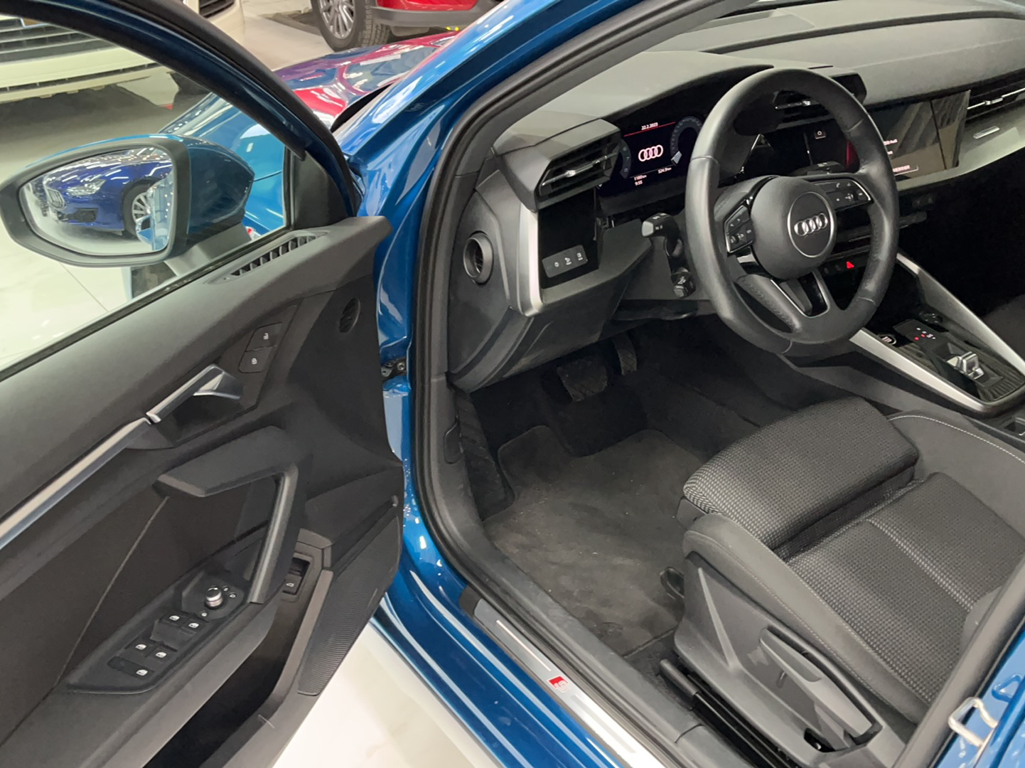 奥迪A3 2021款 A3L Limousine 35 TFSI 进取运动型