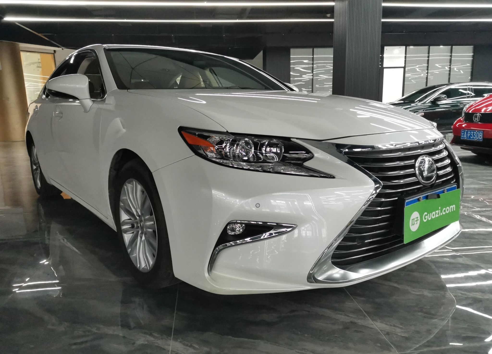 雷克萨斯ES 2015款 200 精英版