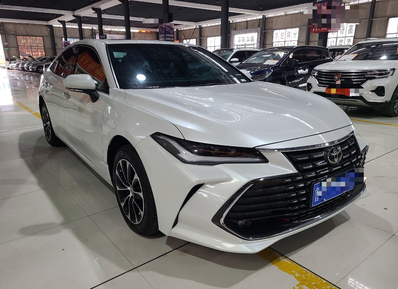 丰田 亚洲龙 2022款 2.0L 豪华版