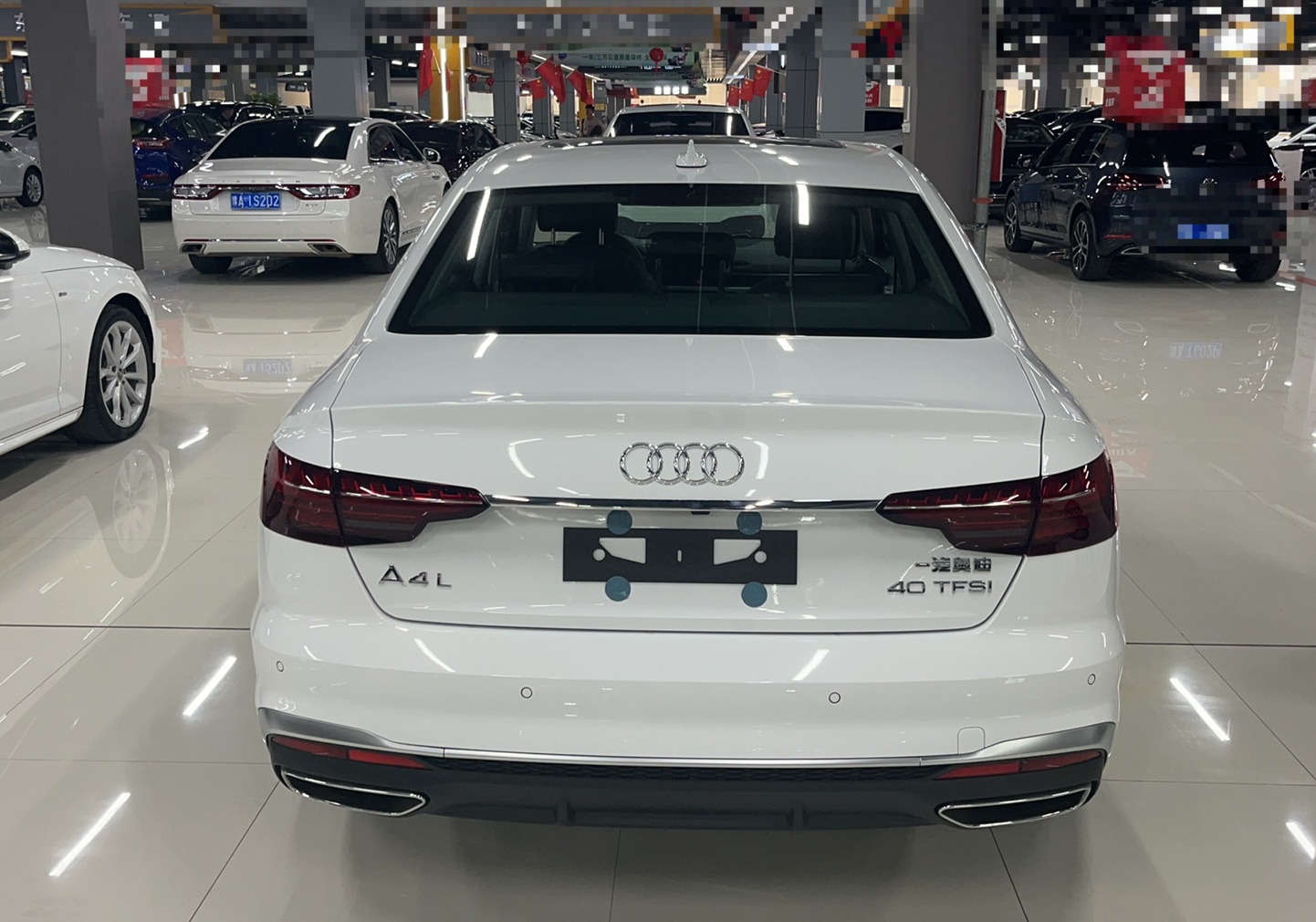 奥迪A4L 2022款 40 TFSI 时尚动感型