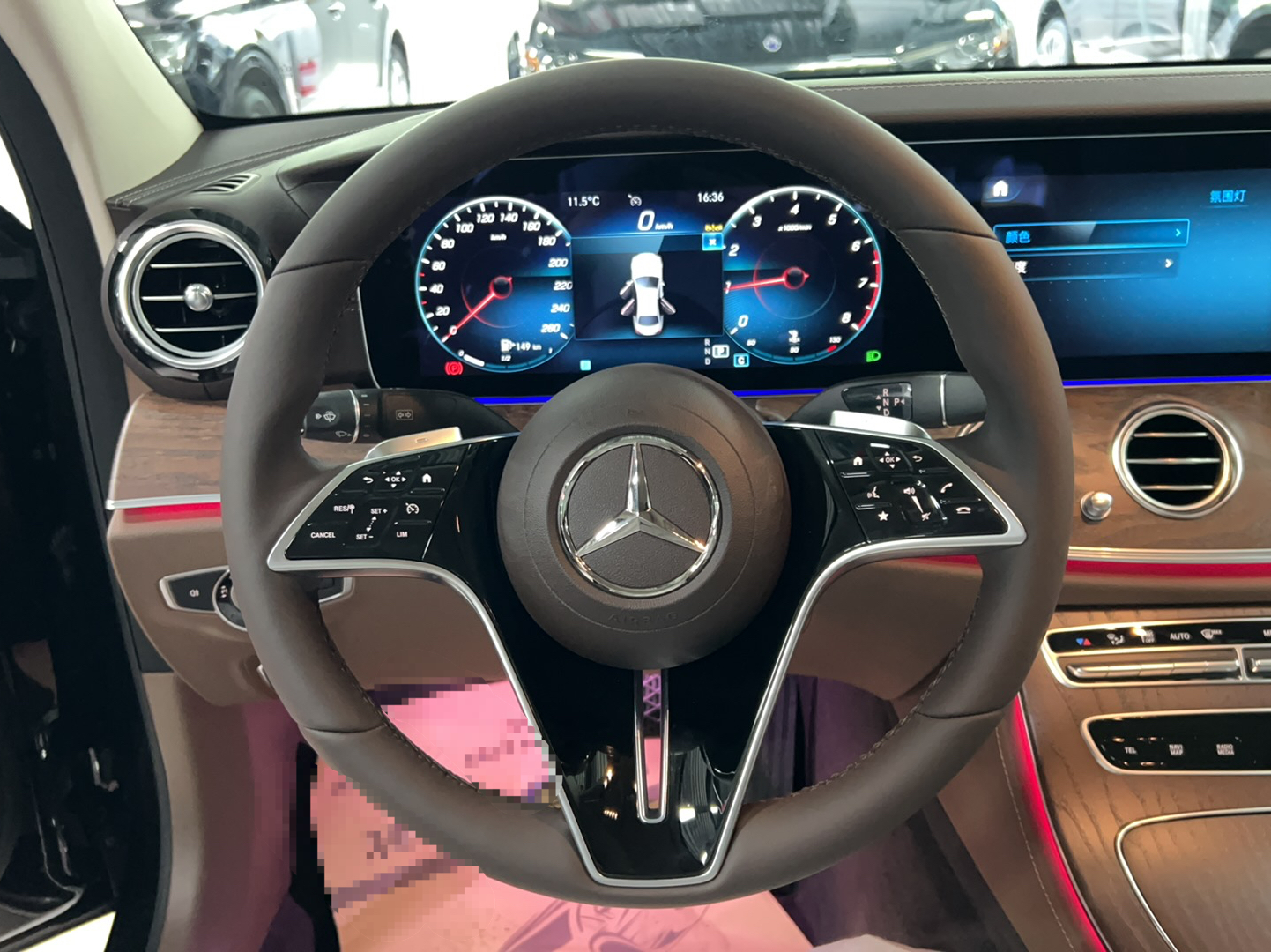 奔驰E级 2023款 E 300 L 豪华型