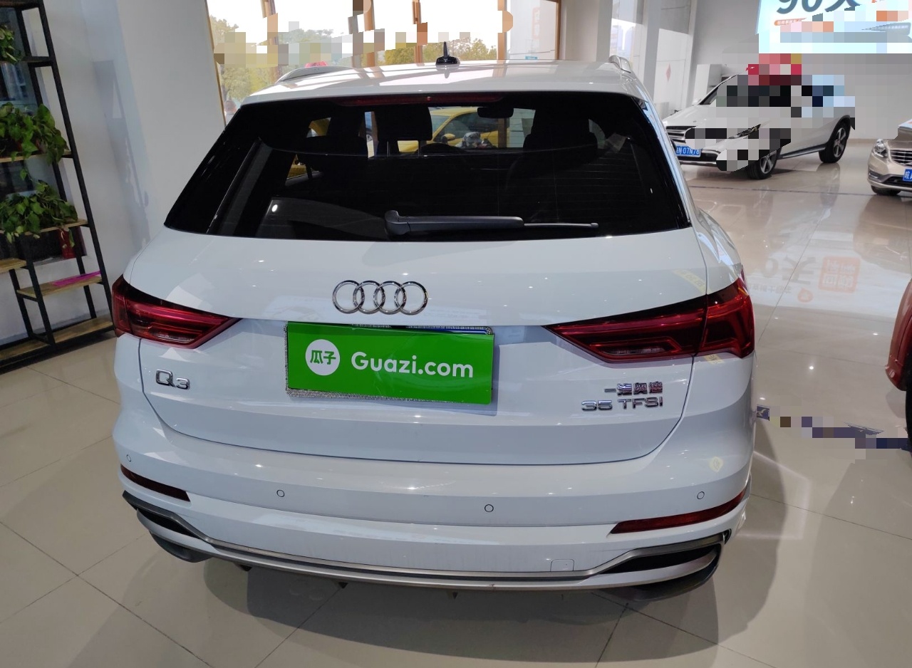 奥迪Q3 2020款 35 TFSI 时尚动感型