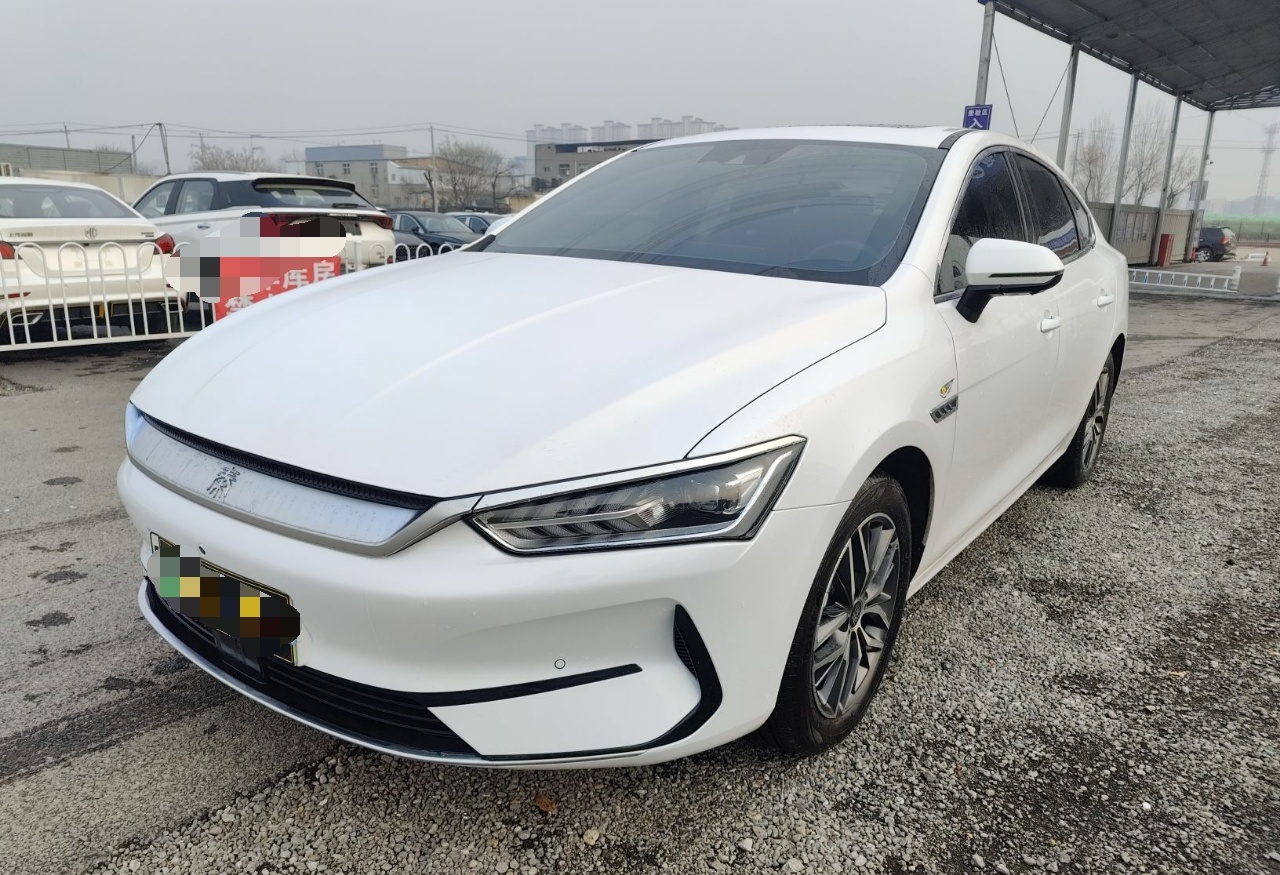 比亚迪 秦PLUS 2021款 EV 500KM 尊贵型