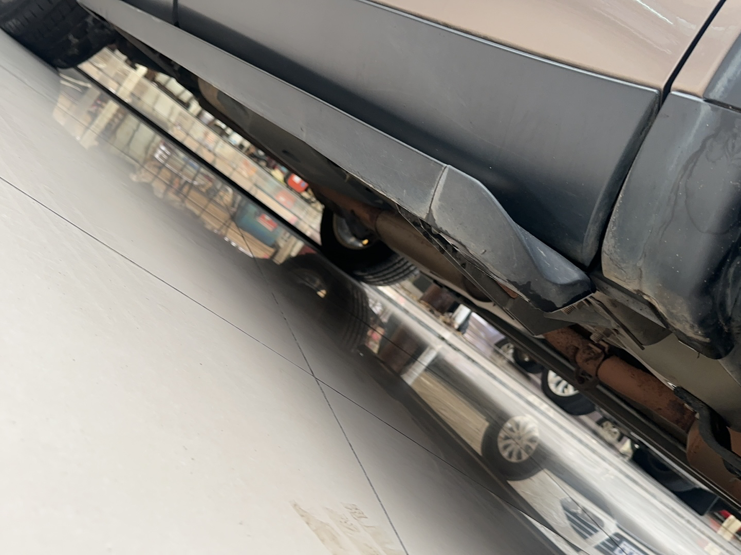 路虎 发现神行 2015款 2.0T SE(进口)