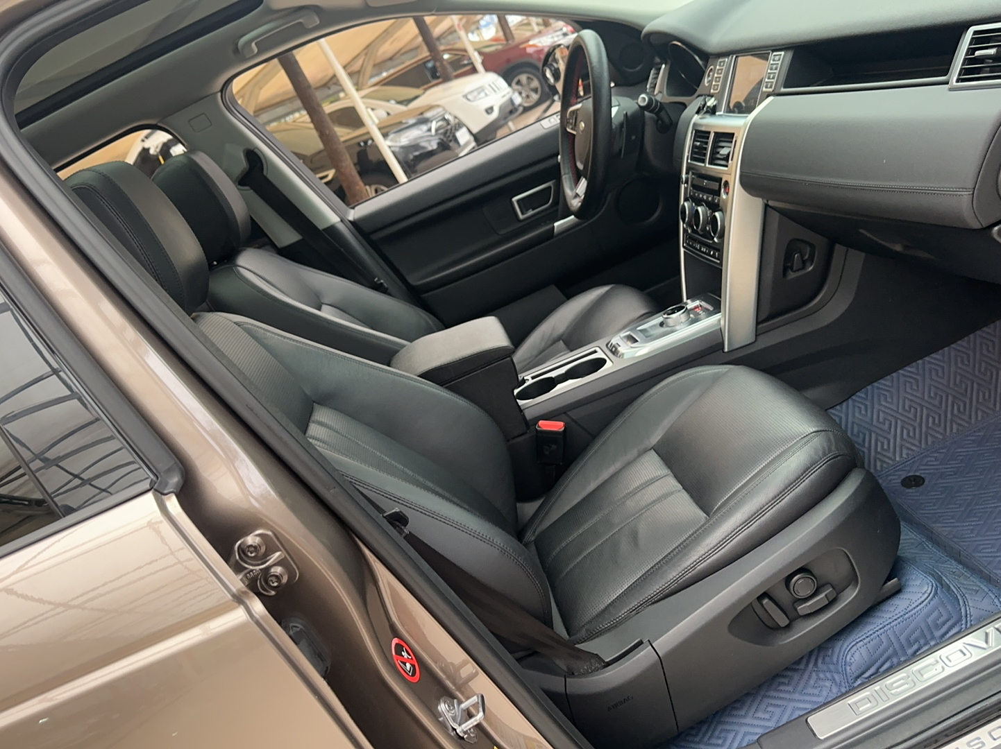 路虎 发现神行 2015款 2.0T SE(进口)