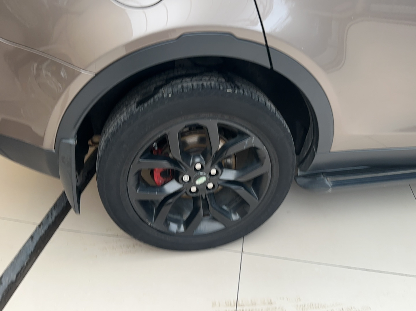 路虎 发现神行 2015款 2.0T SE(进口)