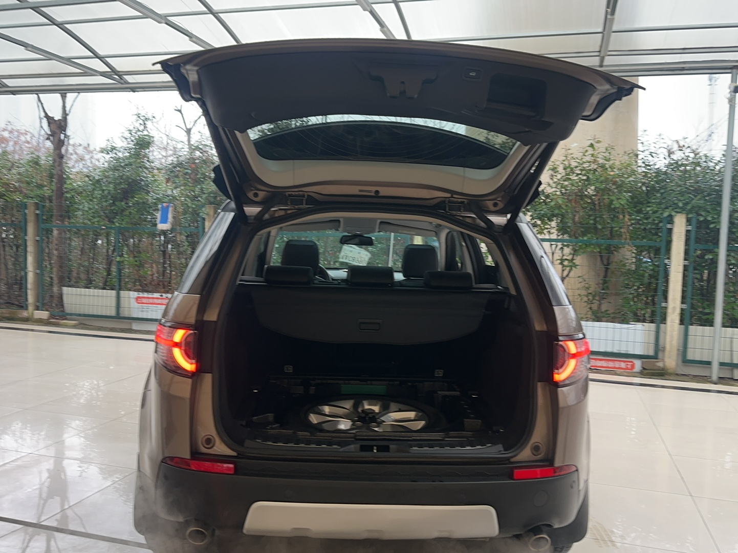 路虎 发现神行 2015款 2.0T SE(进口)