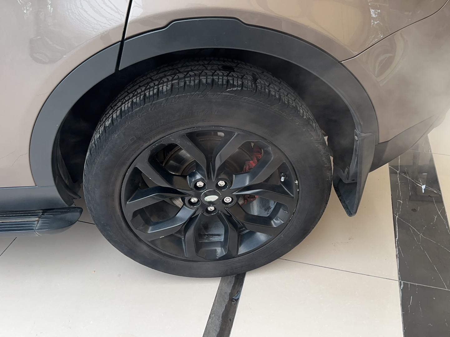 路虎 发现神行 2015款 2.0T SE(进口)