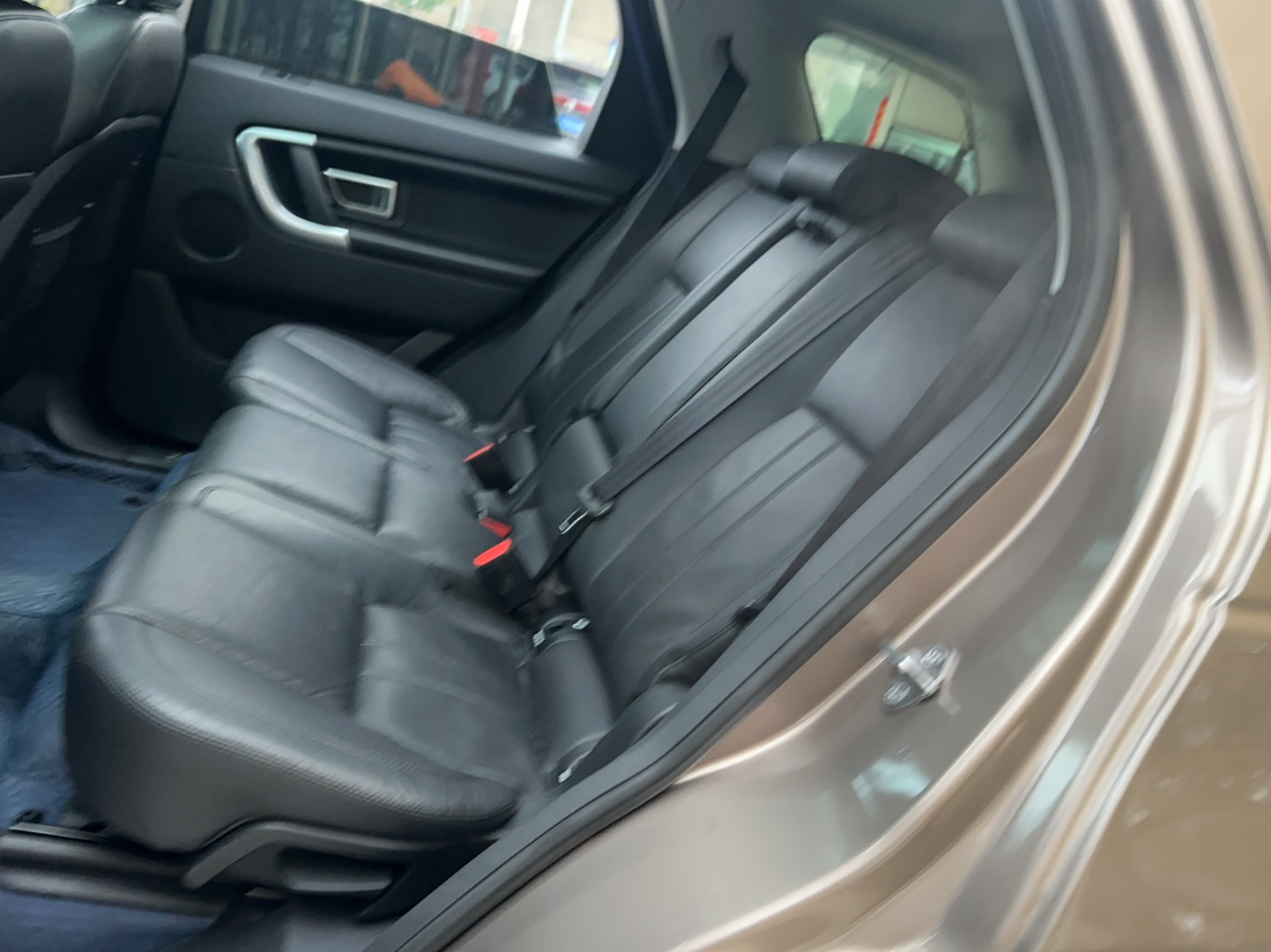 路虎 发现神行 2015款 2.0T SE(进口)