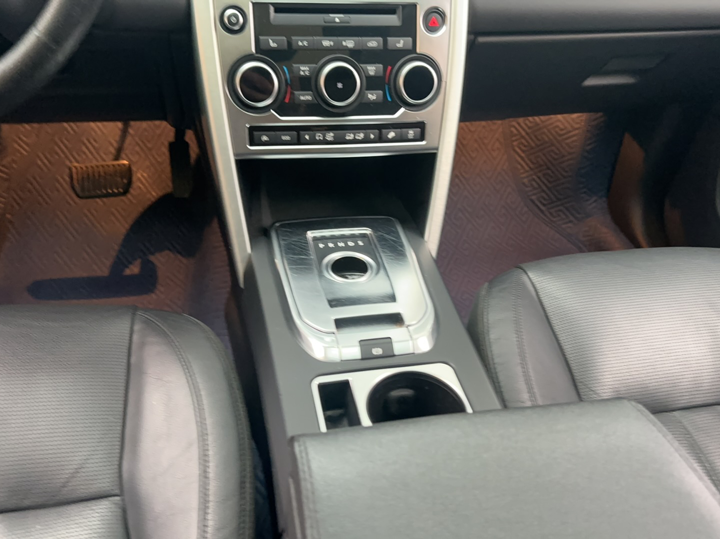 路虎 发现神行 2015款 2.0T SE(进口)