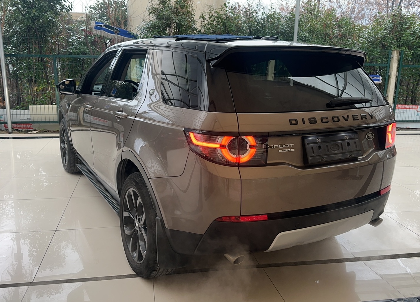 路虎 发现神行 2015款 2.0T SE(进口)