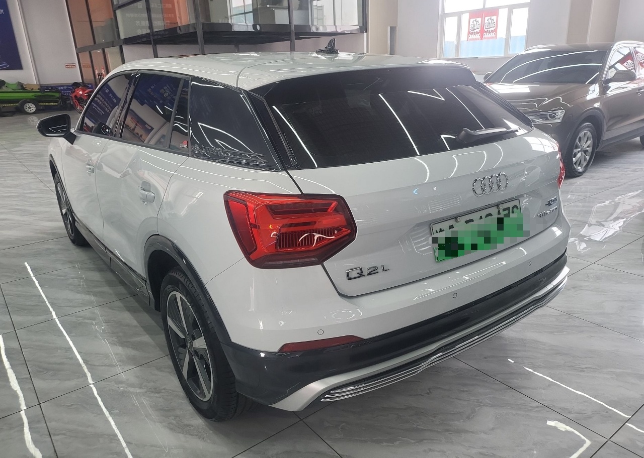 奥迪Q2L e-tron 2019款 e-tron 纯电智享型