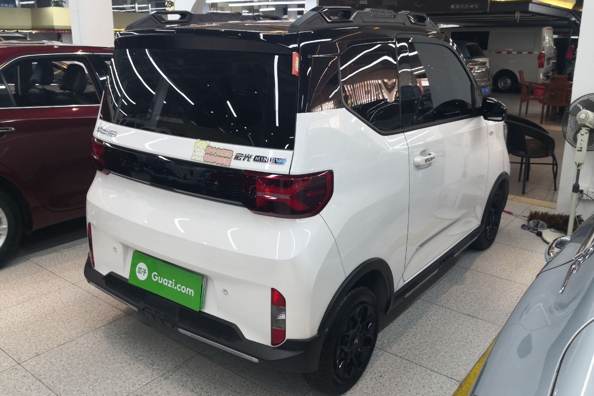 五菱汽车 宏光MINI EV 2022款 GAMEBOY 200km 玩咖款