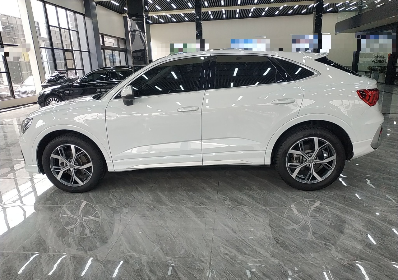 奥迪Q3 2020款 Sportback 40 TFSI 时尚型