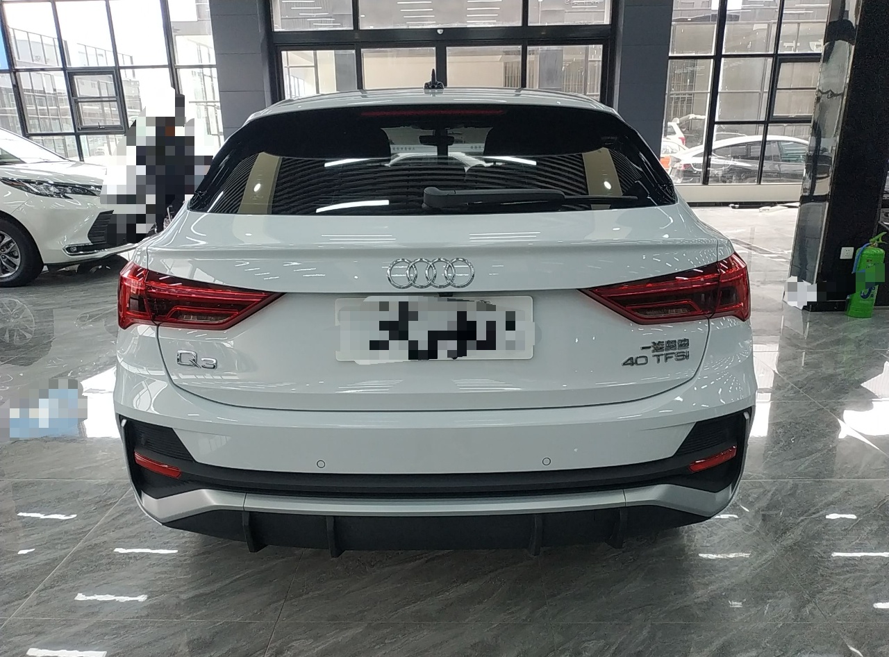 奥迪Q3 2020款 Sportback 40 TFSI 时尚型