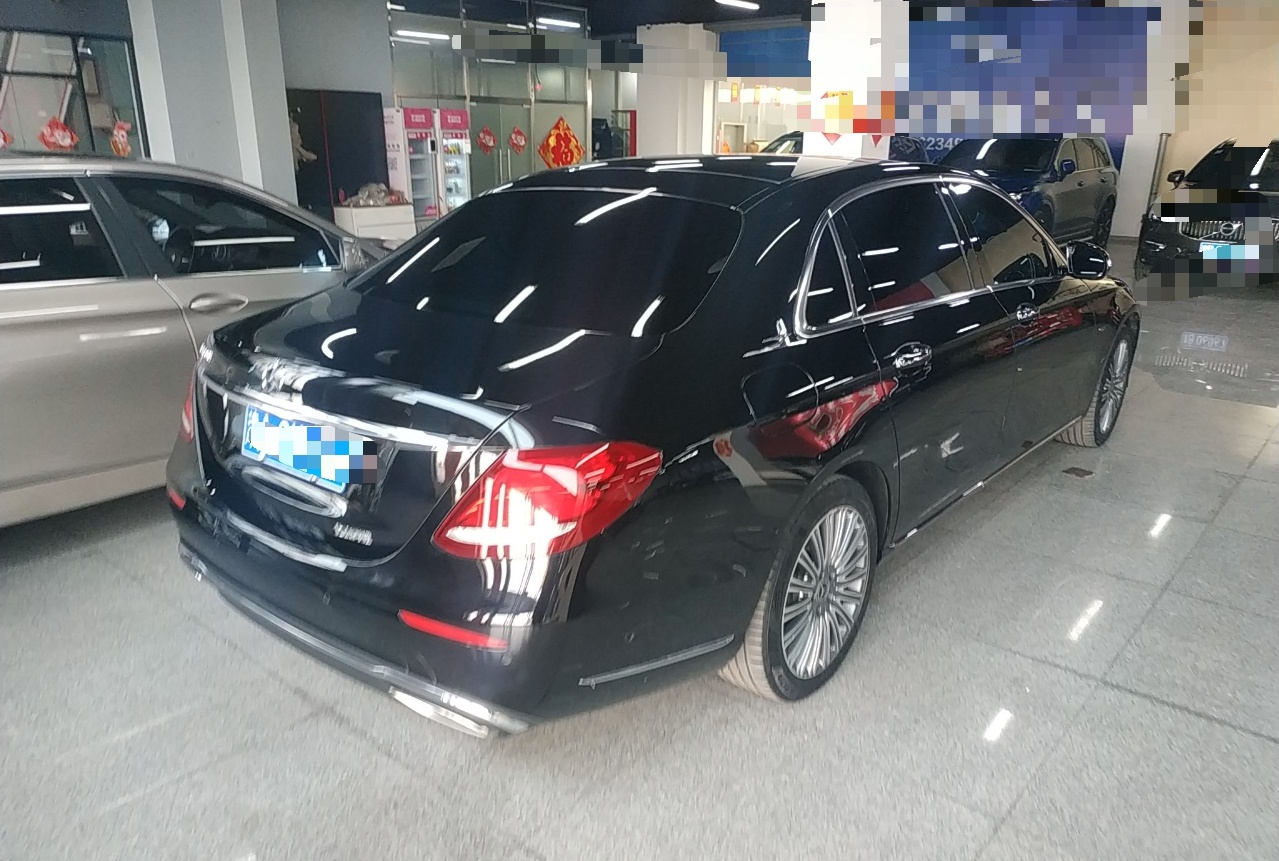 奔驰E级 2020款 E 300 L 豪华型