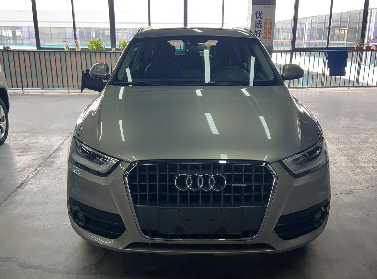 奥迪Q3 2015款 35 TFSI 舒适型